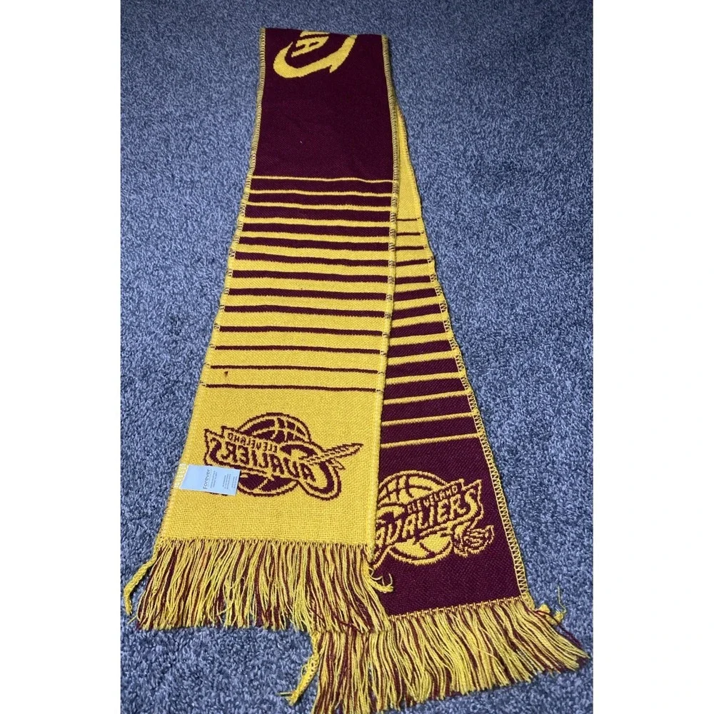 Cleveland Cavaliers Winter Scarf Forever Collectibles